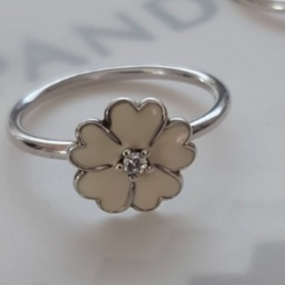 AuthPandora Sterling Silver Primrose CZ Enamel Ring Size (7.5) 56 190931EN12